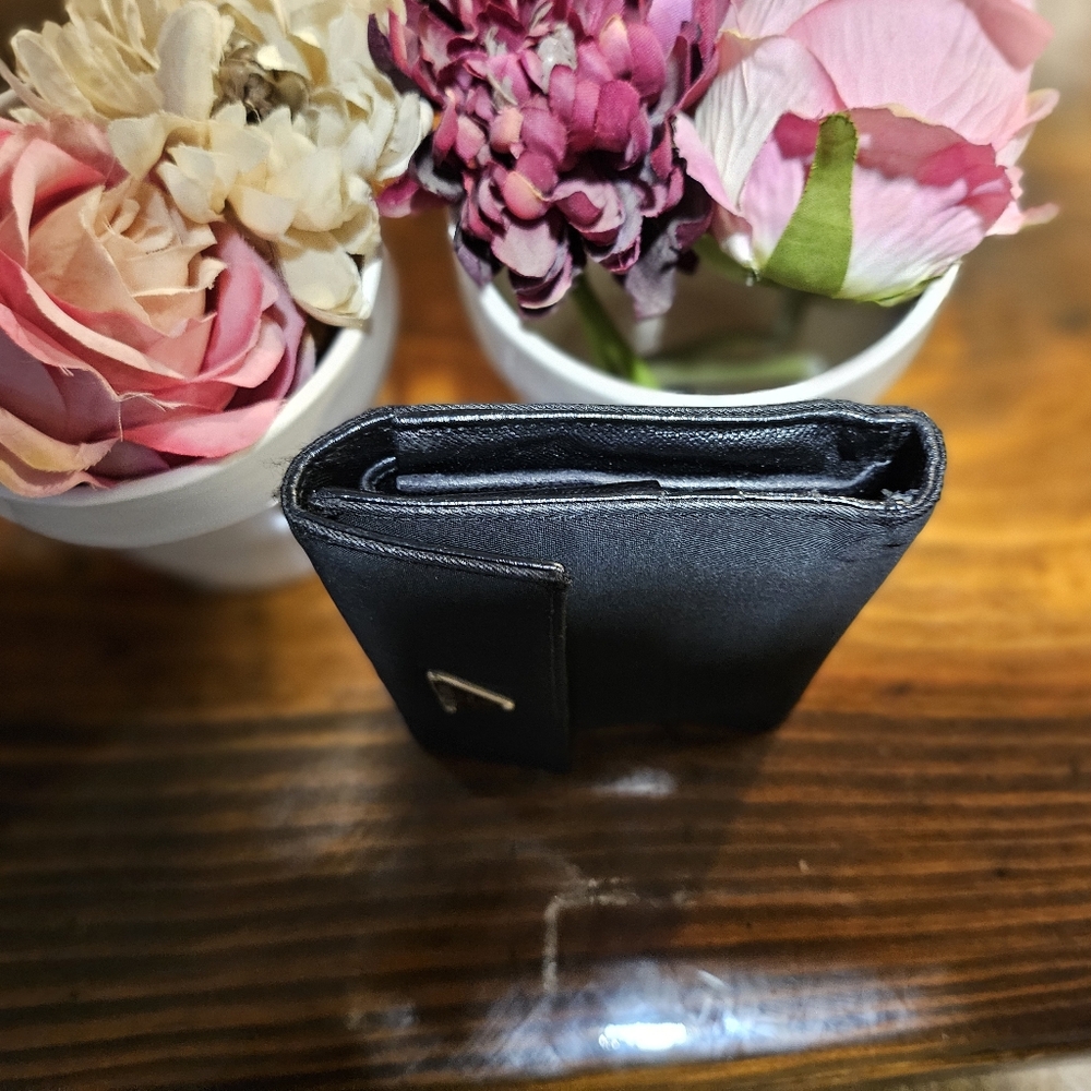 Prada Nylon Tessuto Wallet - Picture 6 of 16